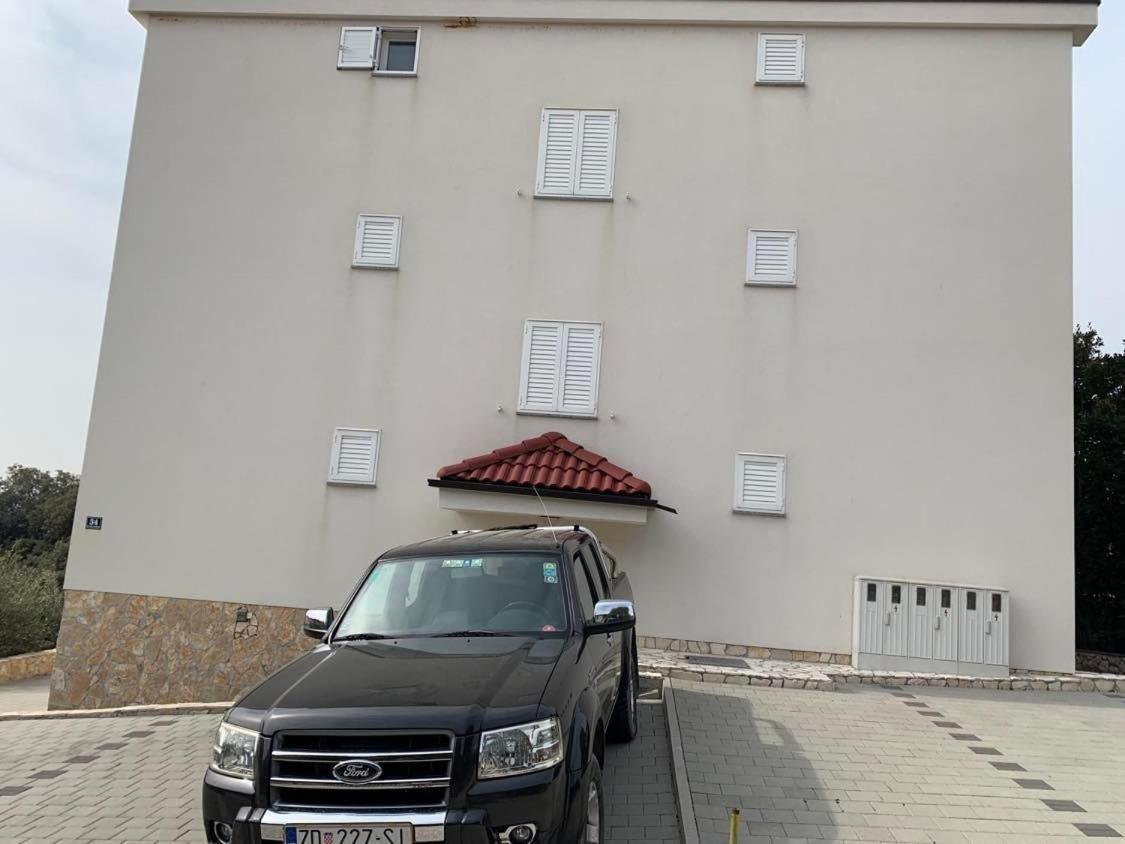 D&W Mandre 34 Apartment Bagian luar foto